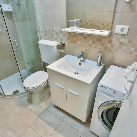 Apartment Apartman Matheus